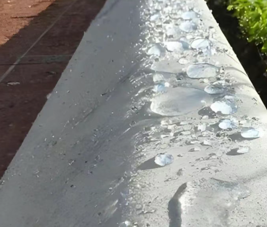 新绛硅烷浸渍涂料在混凝土保护中的应用